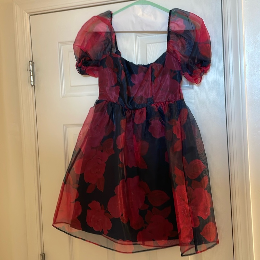 Beautiful floral juniors dress